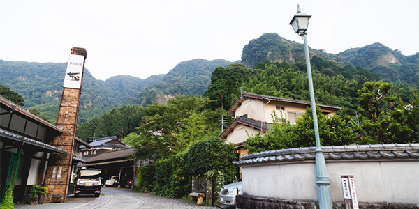 秘窯の里「大川内山」